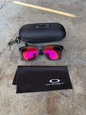 Oakley Frogskin Sunglasses Crystal Matte Black Ruby Red Fire Iridium Prizm Lens