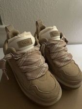 UGG Lowmel Womens Sand Suede Sneakers Lace Up Low Top with Fur Lining New in Box