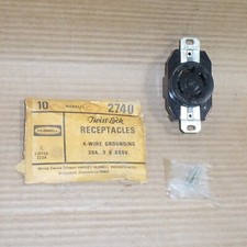 NEW HUBBELL 2740 TWIST-LOCK RECEPTACLE 4WIRE GROUNDING 30A 600V 3PH LISTED 223A