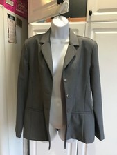 Pre-Owned Women  s Danielle B Blazer size 8 Gray Light Weight