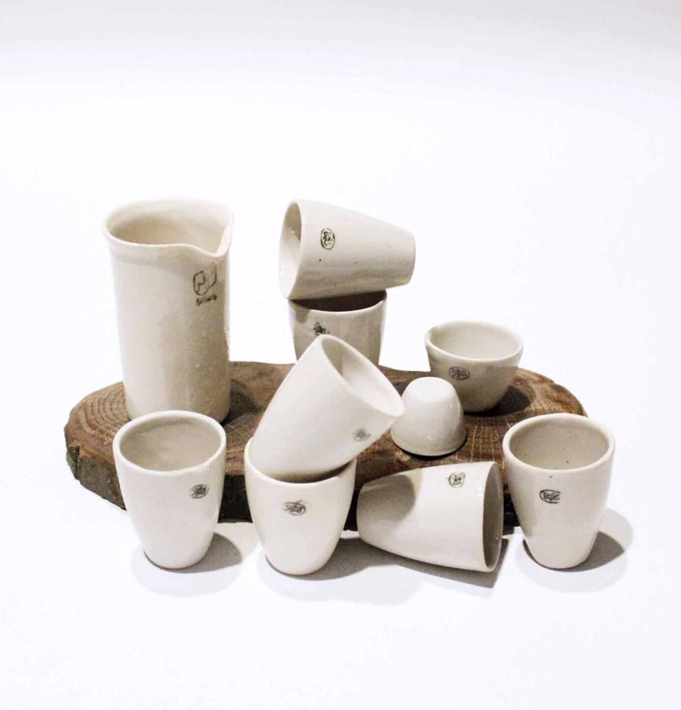 Soviet vintage cup for kitchen, cafe, medicine set, laboratory measuring glasses
Opens in a new wind