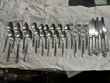28 Piece Silverplate Louisiane Silverware Antique 1924 International Silver Co
