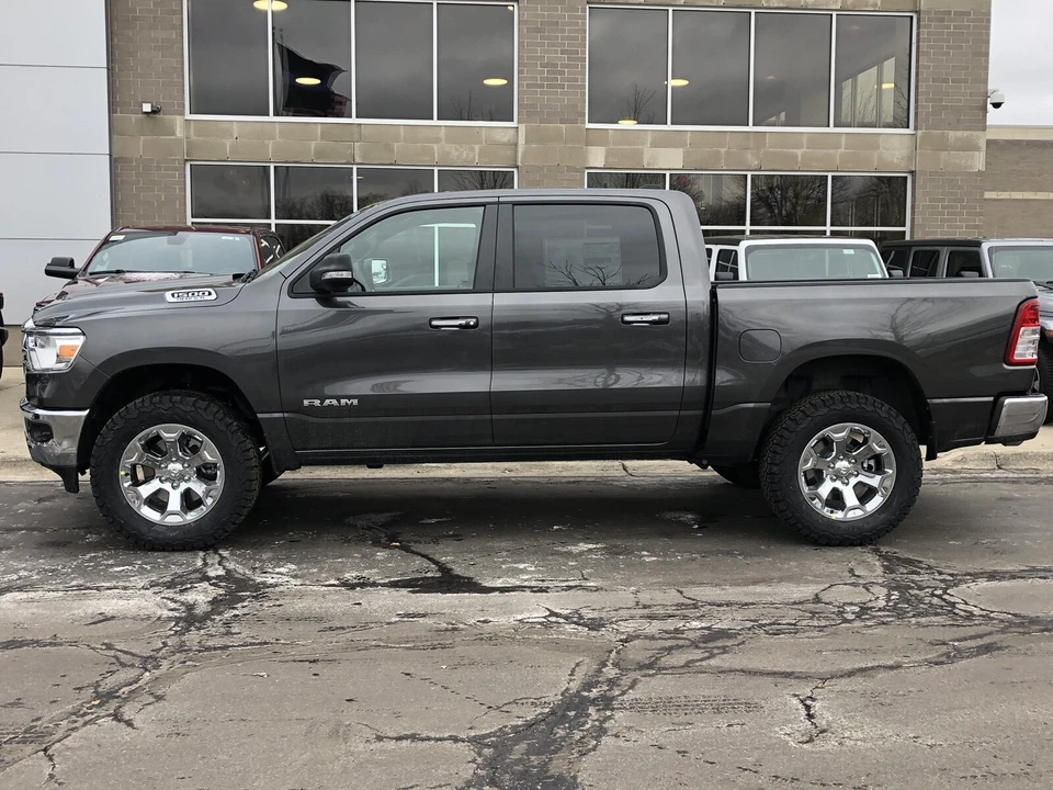 2019-2024 Ram 1500 DT 2 Inch Lift Kit 77072424AE Genuine Mopar Foto 2 de 4