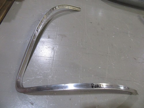 1955-1959 Cadillac Windshield Wiper Cam Trim Bezel Surround Clip Retainer – Chrome Escutcheon