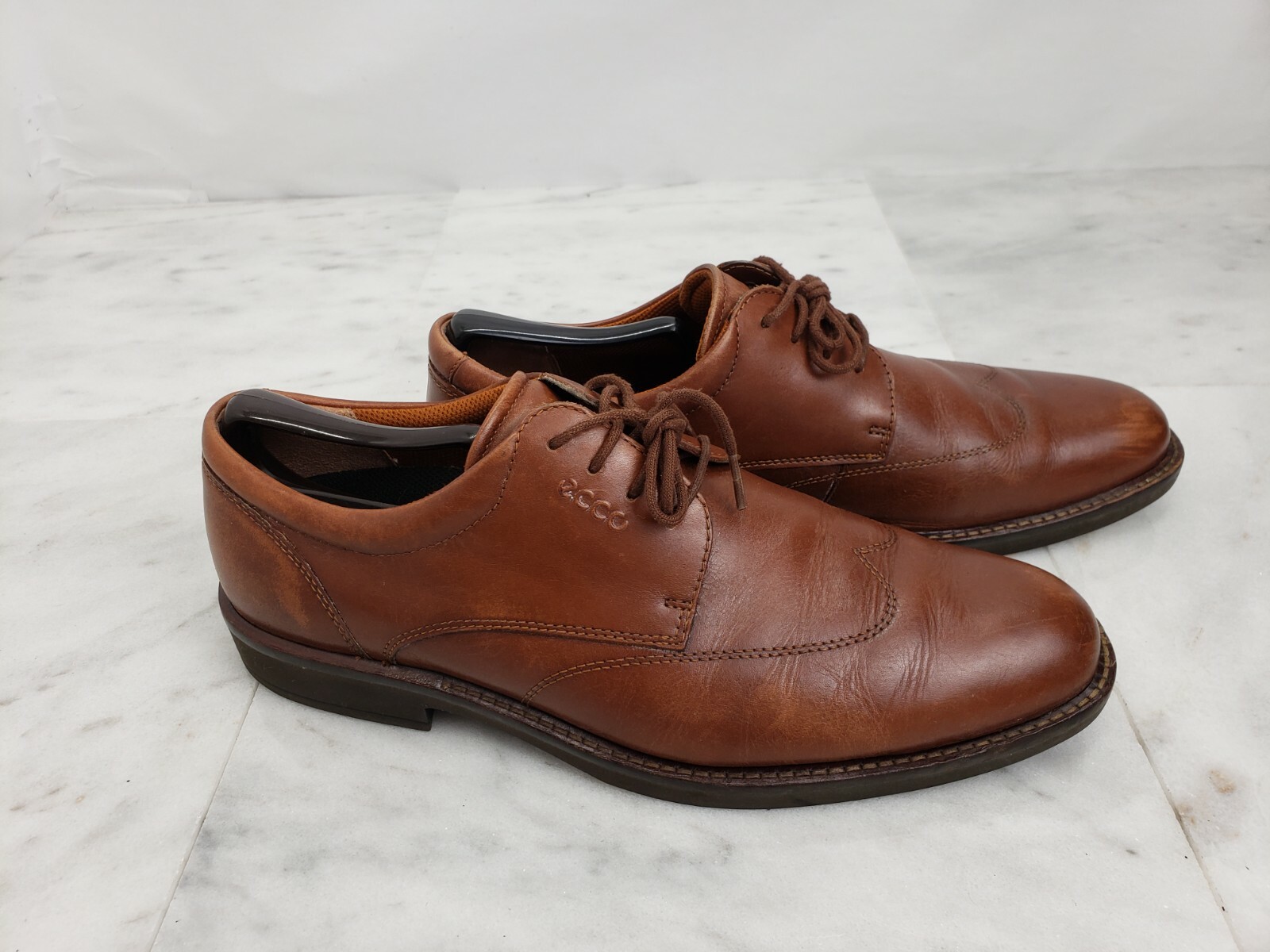 ecco cap toe