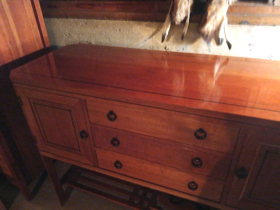 Aparador Stickley Siglo XXI Iluminado/Buffet Cereza y Llama Arce Raro Hallazgo Foto 2 de 4