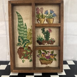 Vintage Bucilla Creative Needlecraft Pretty Planter Shadow Box Completed Flowers
