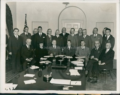 1937 Photo Agriculture, Labor Leaders Discuss Unemployment Census Politics 7x9