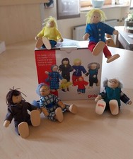 Goki Puppenfamilie. Nichtraucherhaushalt
