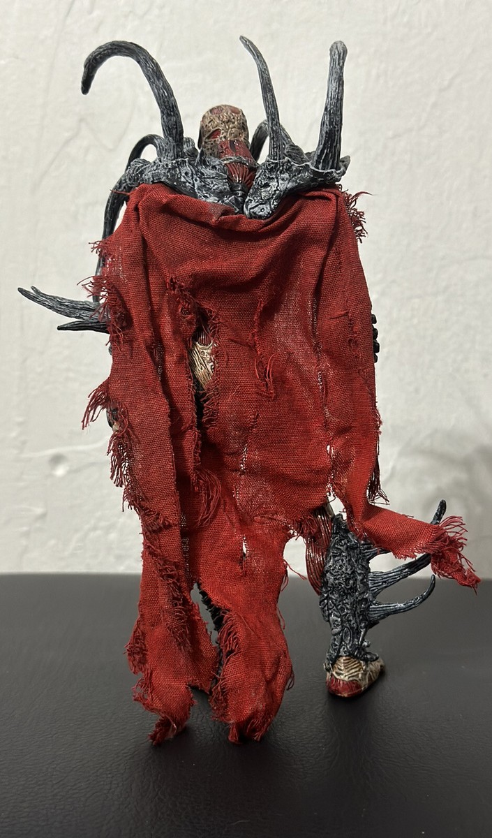 CURSE OF THE SPAWN フィギュア Amazon.co.jp: マクファーレントイズ スポーン・リボーン