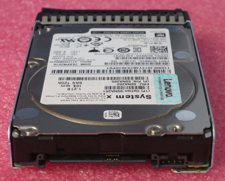 4x Lenovo SystemX 1.2TB 2.5" 10K SAS 12Gb/s G3HS HS 2.5" Internal HDD 00NA262 - Image 2 of 4