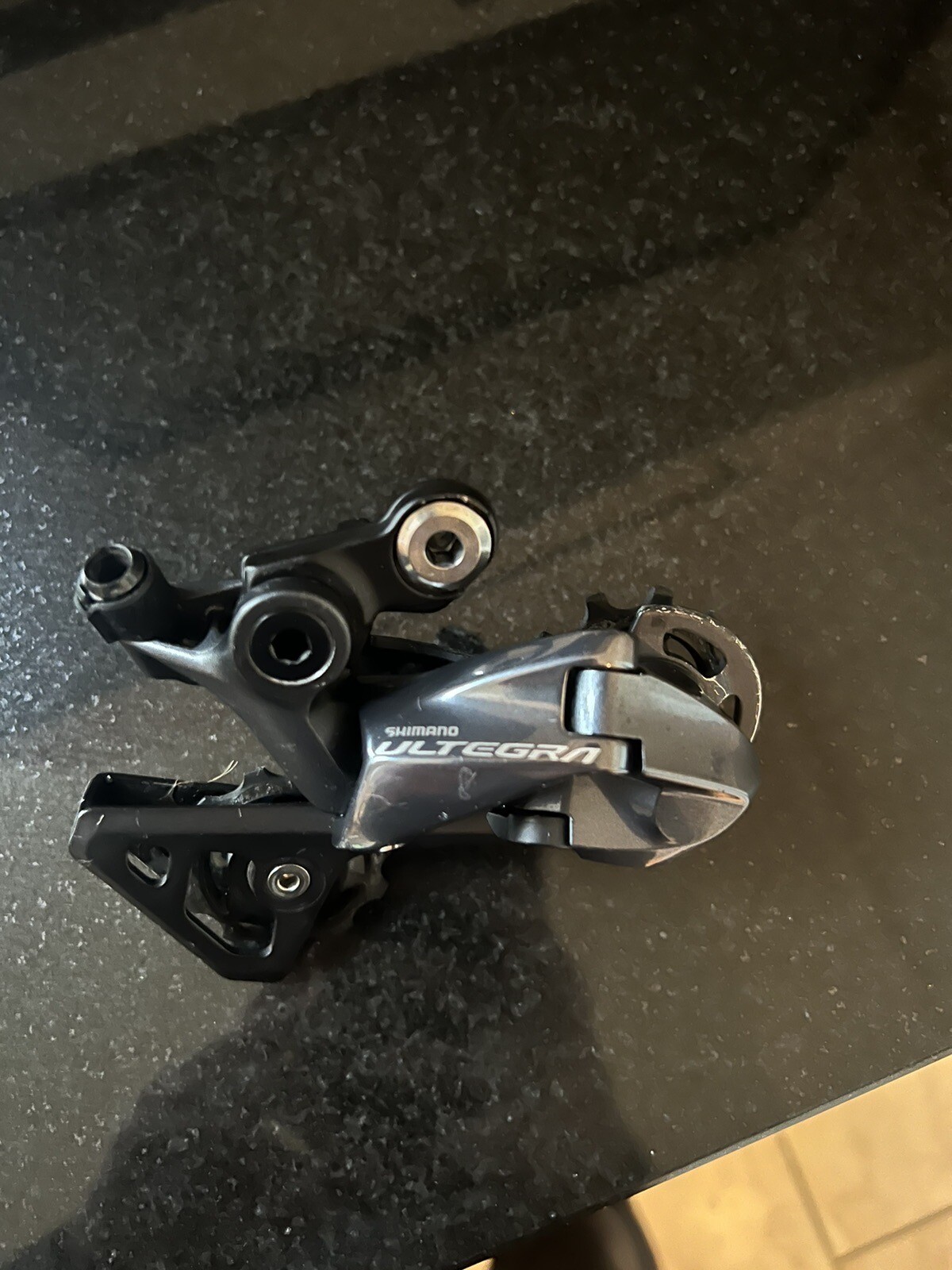 Shimano Ultegra R8000 11speed groupset disc brakes mechanical shifting