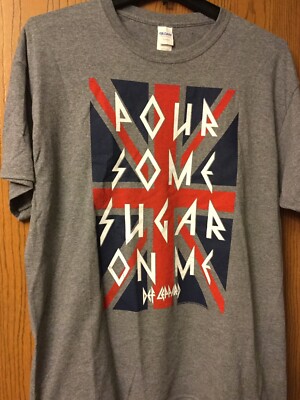 Def Leppard -  Pour Some Sugar On Me .    2017 Gray Shirt.   XL.