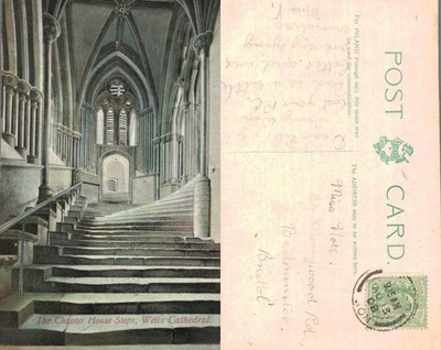 Alte Postkarte - Das Kapitelhaus Treppe Brunnen Kathedrale Somerset VERSCHICKT
