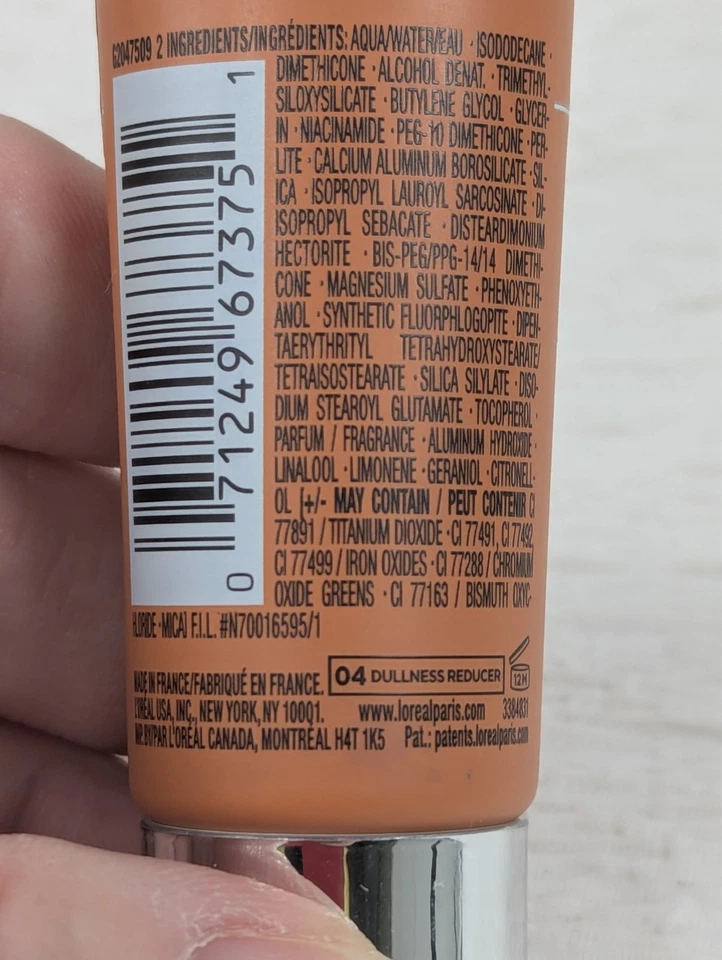 L’Oréal Paris - Prime Lab - Up to 24H Dullness Reducer - Face Primer - 3 Pack - Image 3 of 4