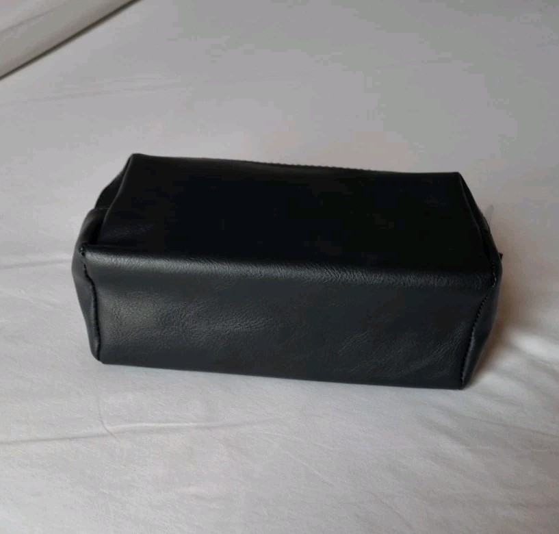Picture 5 of 6