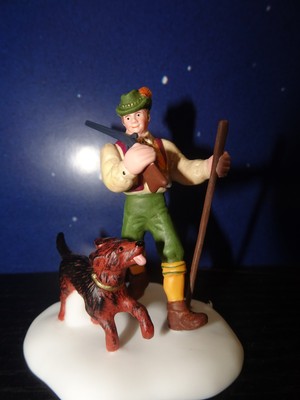 DEPT 56 AV Going Hunting 56312 2003 *READ* REPAIRED ITEM