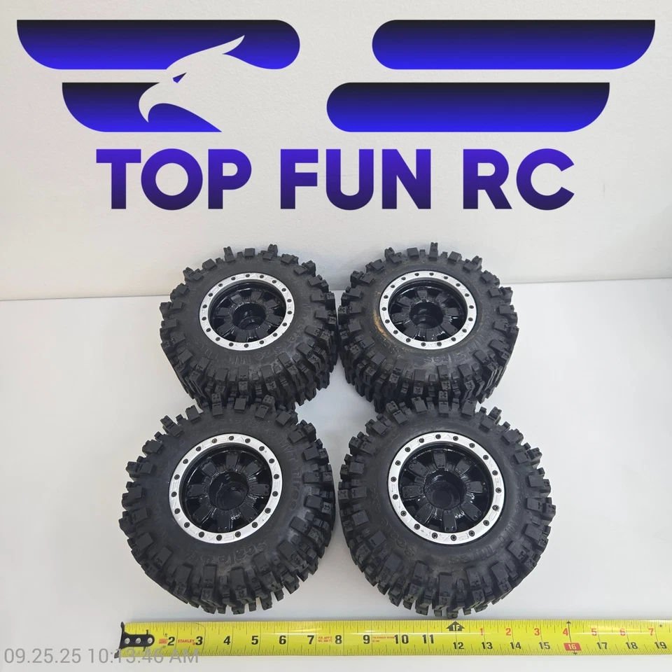 Колеса и шины Raceline Monster 2.2 Beadlock черные и серебристые - Изображение 3 из 3