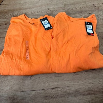 Lot of 2 Under Armour Playback Boxy Short Sleeve T-shirt Size XL  Orange