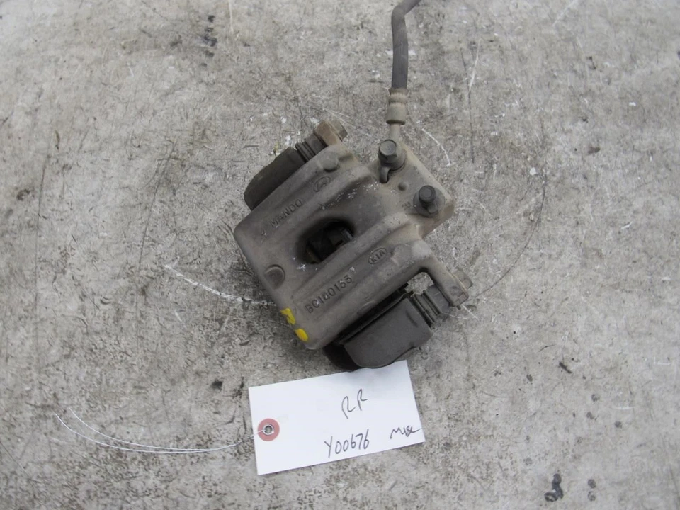 2011 2016 Hyundai Equus right passenger side rear back wheel brake caliper OEM Foto 2 de 4