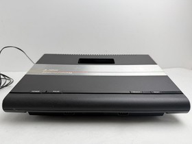 Atari 7800 Video Game System With Accessories & Original Box *READ*