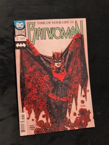 BATWOMAN #17 DAN PANOSIAN BATMAN  VARIANT 1