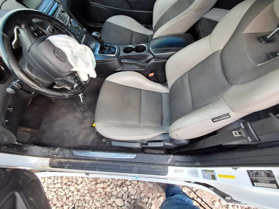 Conjunto modulador de peça de freio antibloqueio cupê compatível com 13-15 GENESIS 2560264 - Imagem 4 de 4