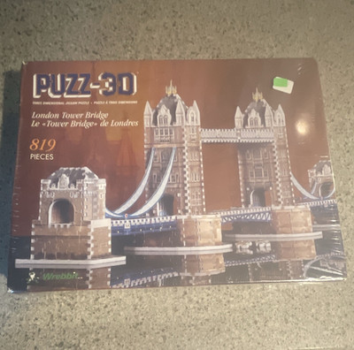 Wrebbit PUZZ-3D London Tower Bridge 819-Piece 3D Puzzle Cardboard Ages 8+