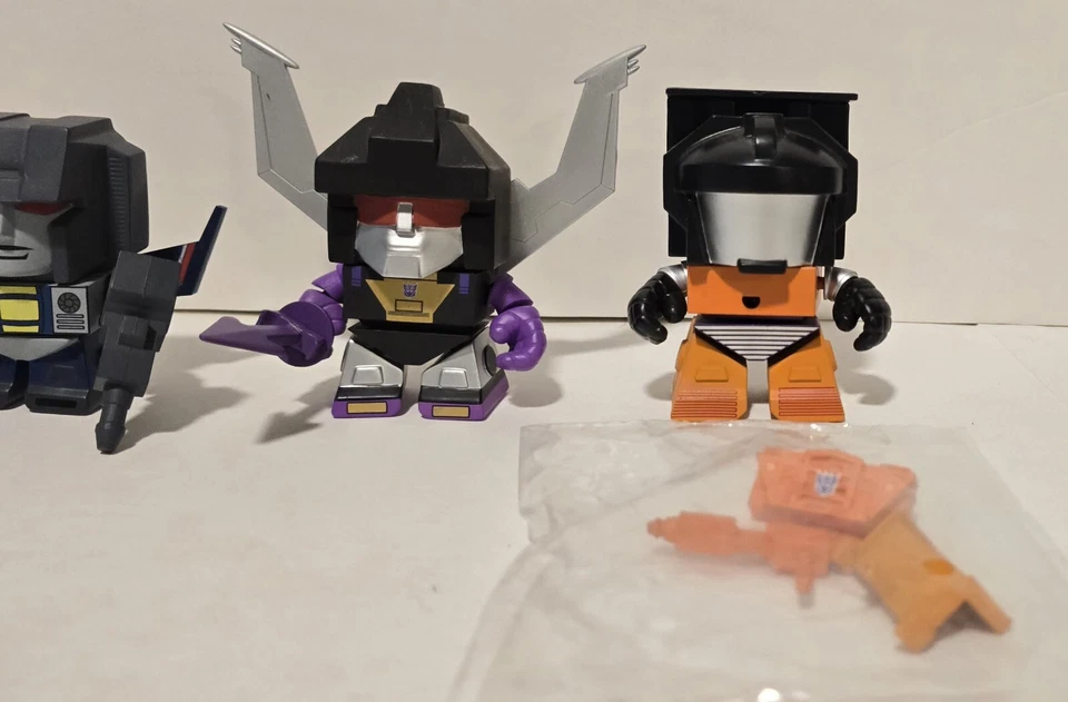 Hasbro The Loyal Subjects Transformers Series 1-2 Thundercracker/Sharpnel Rare - Image 3 of 4