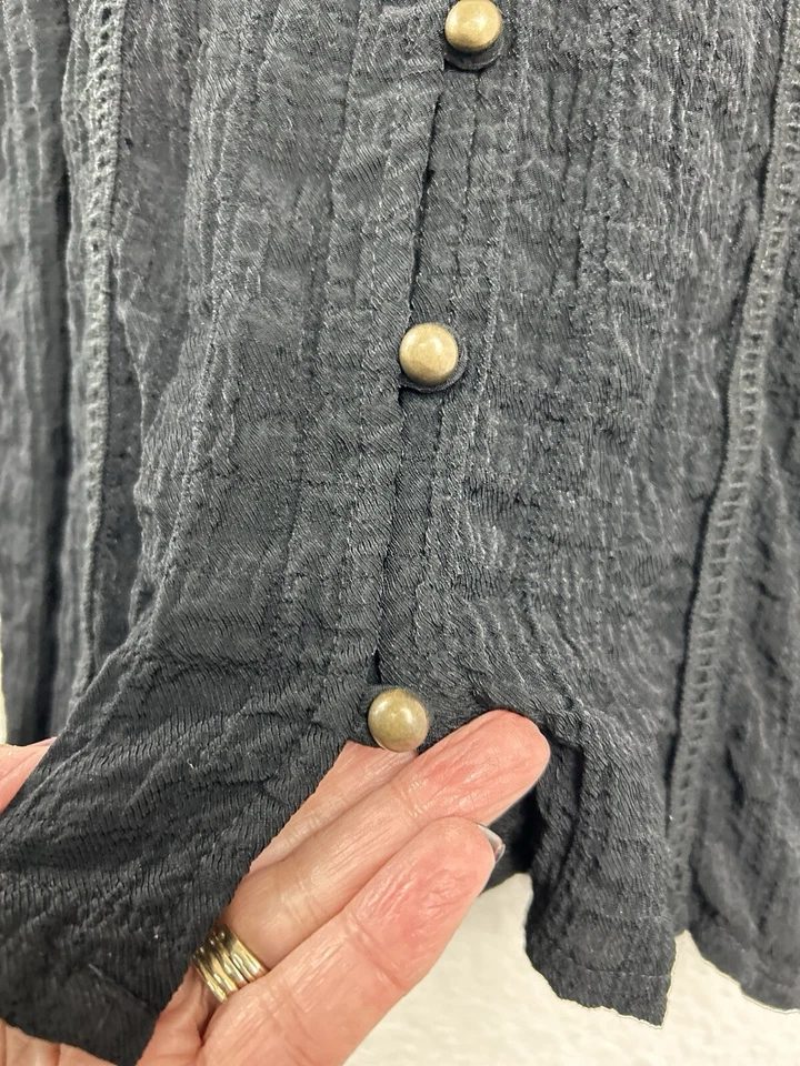 Blusa campesina de manga corta con botones negra talla L Rewind para mujer Foto 4 de 4