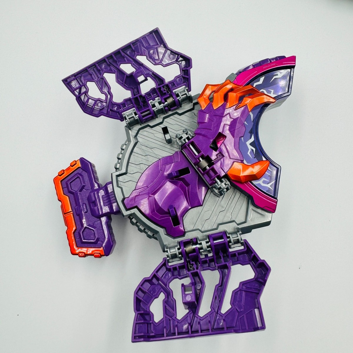 Bandai Kamen Rider Geats DX Zombie Raise Buckle & Holder Set