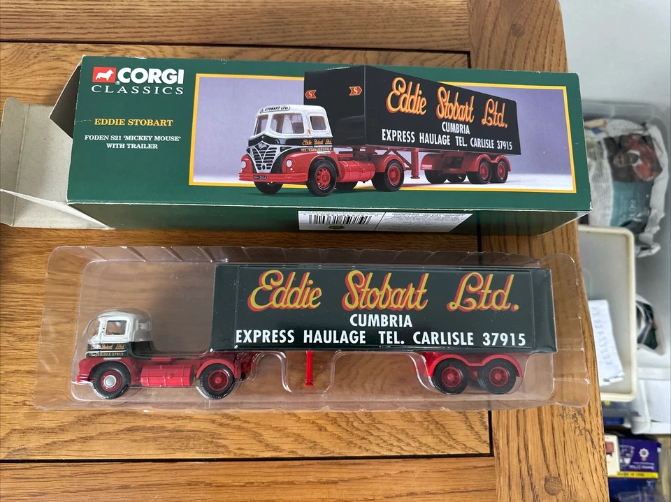 Corgi 13601 Foden S21 "Mickey Mouse" with Trailer - Eddie Stobart - Image 4 of 4