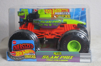 HOT WHEELS OVER SIZED MONSTER TRUCKS SLAM PRIX COLLISION