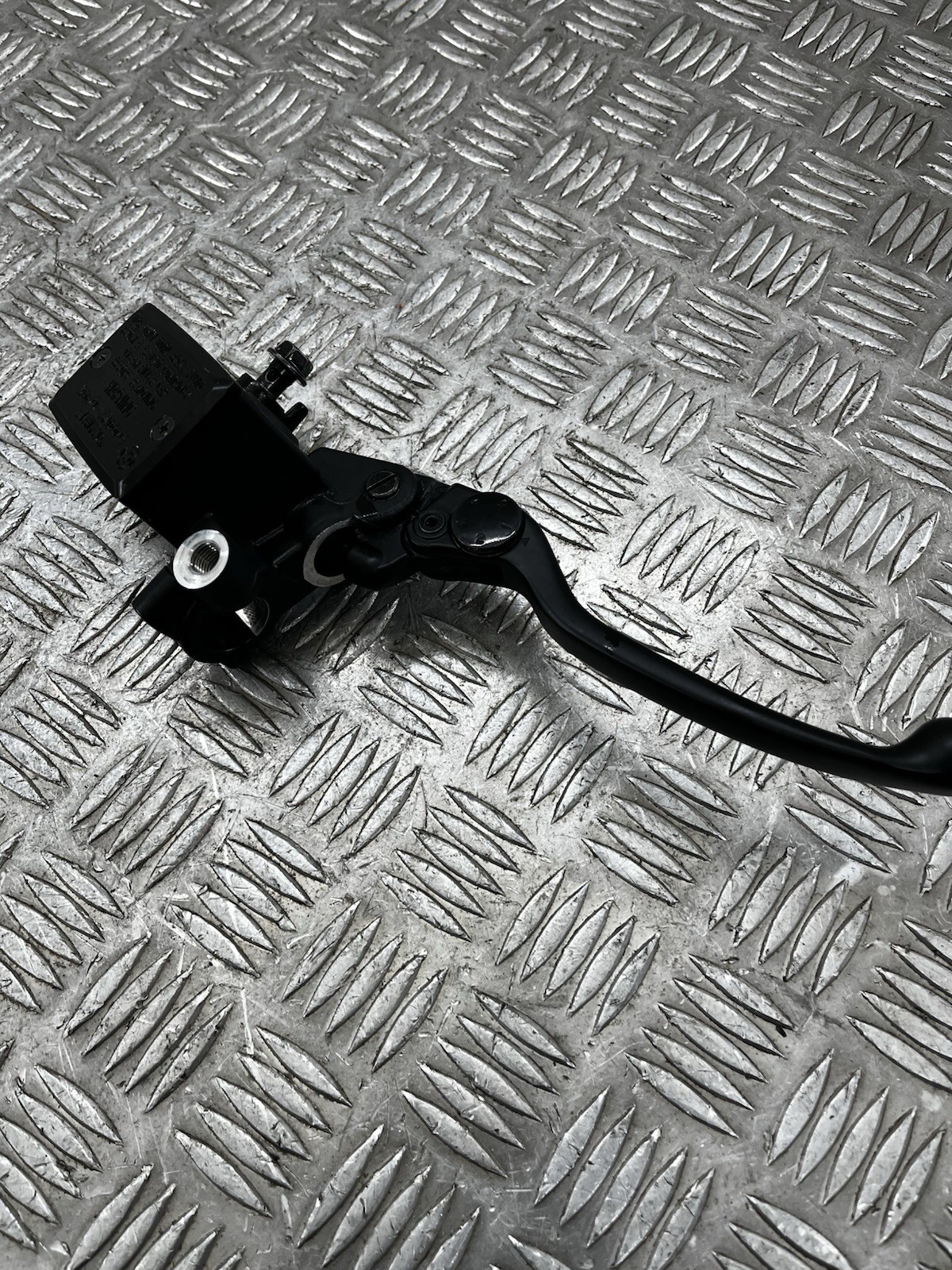 Yamaha XSR 700 2023 front brake master cylinder & lever 2022 - 2024
