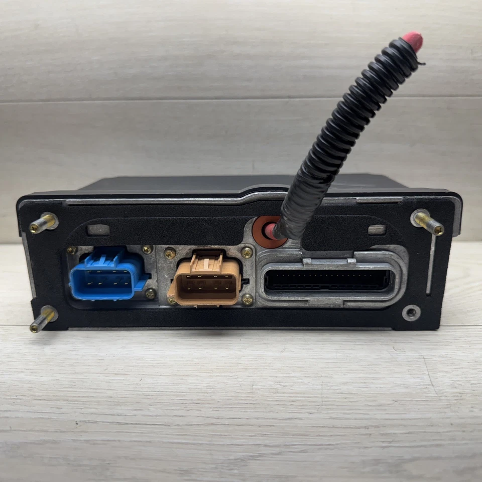 Módulo de controle de cabine internacional (CECU) peça # 3581728C3, peça Pollak # 32327 - Imagem 2 de 4