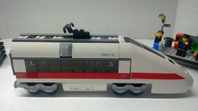 LEGO CITY: Passenger Train (7897)100% COMPLETE 