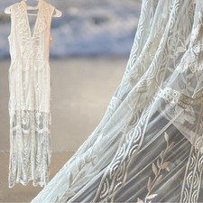 NWT Fashion Nova Save the date Lace Maxi Dress Wedding Bridal Size Small