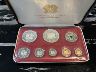 1975 PAPUA NUEVA GUINEA FRANKLIN JUEGO DE MONEDAS A PRUEBA DE ACUÑACIÓN 8 MONEDAS SELLADAS 77g Plata 925