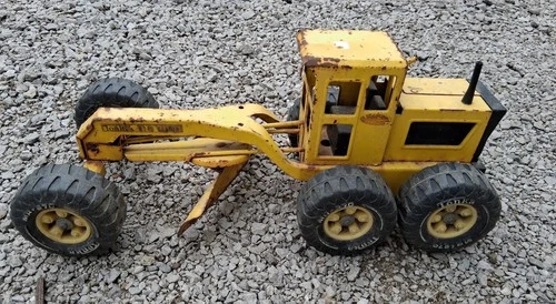 Tonka Pressed Steel Yellow Black Road Grader Construction Vehicle Toy
