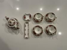 Royal Albert Old Country Roses Bone China Tea Set 2001 