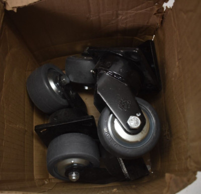 Lot of 4 Darcor 400 Series Wheel Caster Replacements w Gray Wheel Heavy Duty