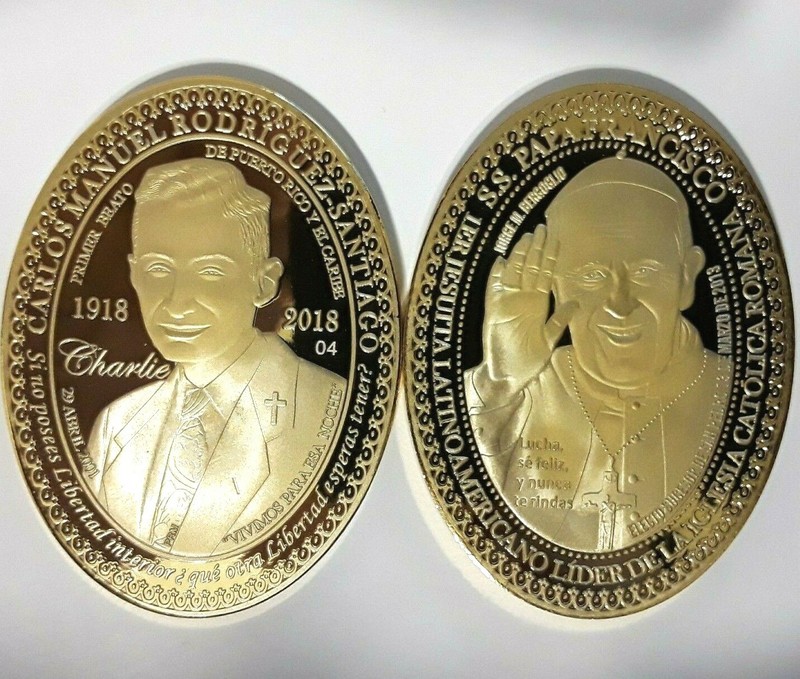 Gigante PAPA FRANCISCO y BEATO CHARLIE Medalla Iglesia Puerto Rico token moneda