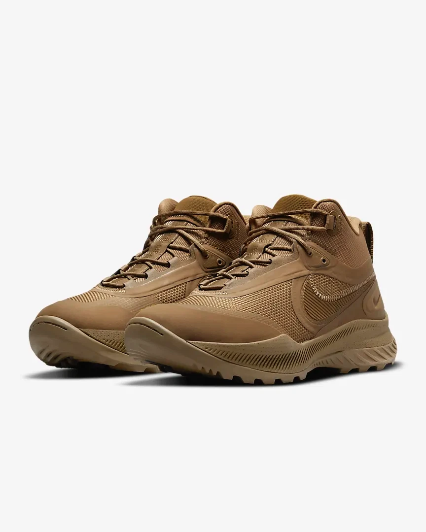 Nike outdoor best sale trainers