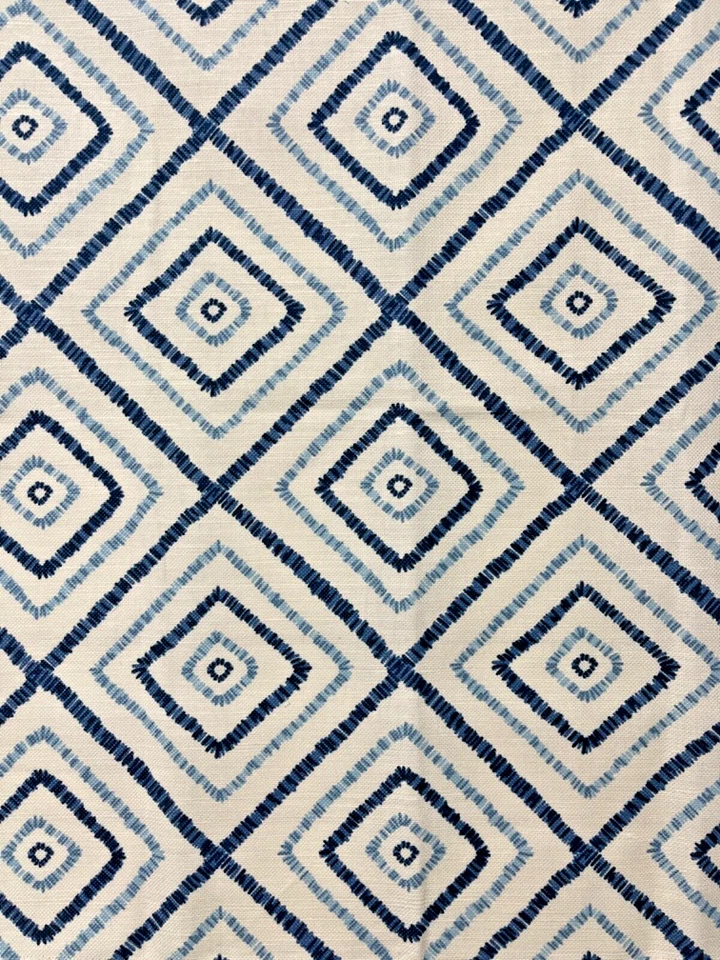 Striking Thibaut Designer Fabric Blue & Ivory "Kozar" Cotton/Linen Blend 26x26" - Image 2 of 3
