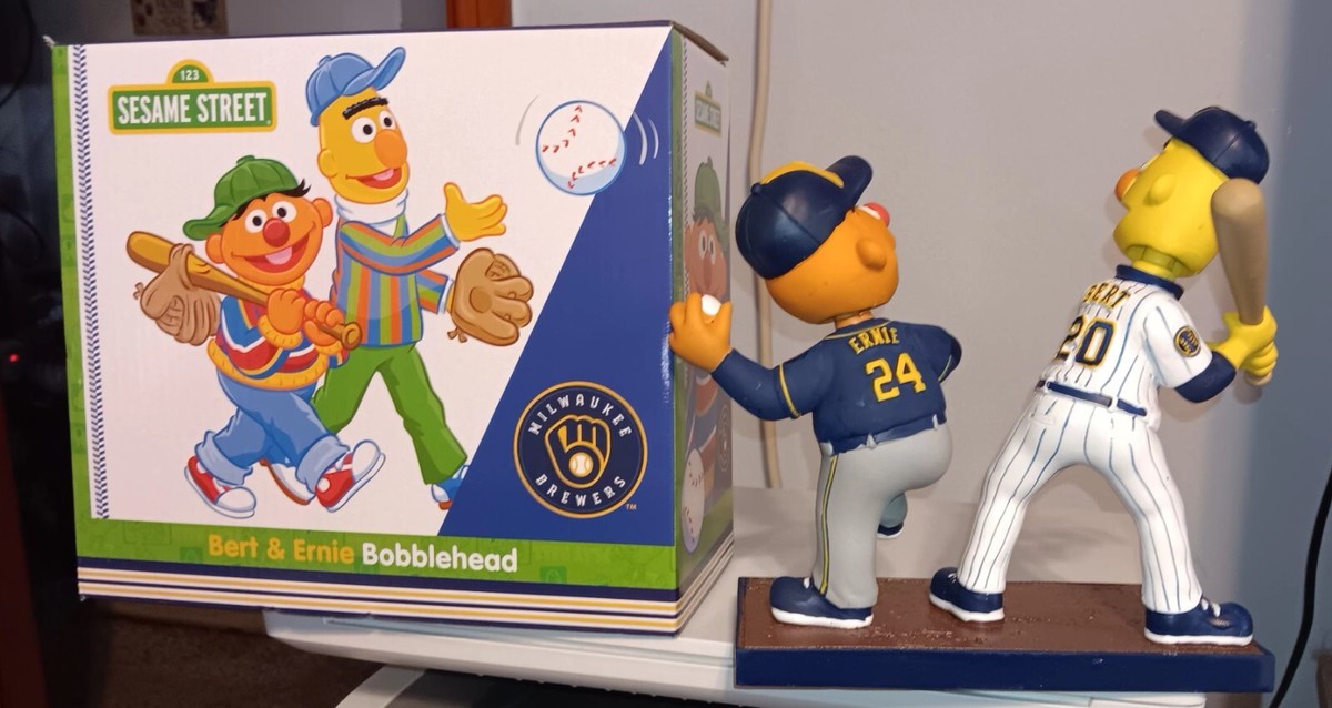 Supreme Bobblehead  2体セット 2025年最新】supreme ボブルヘッドの人気アイテム - メルカリ