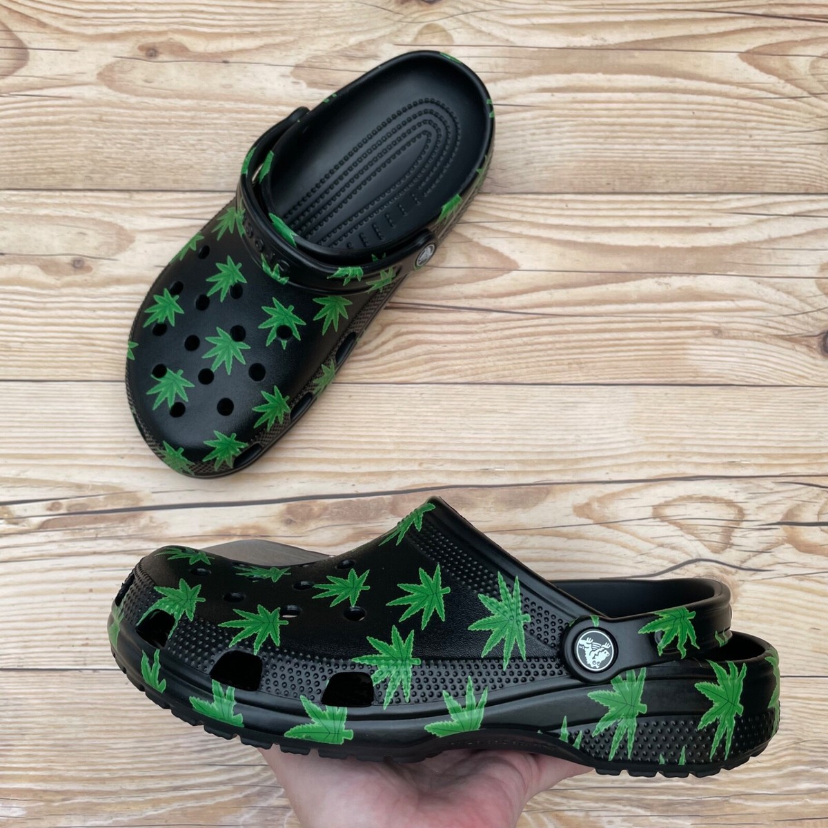 Crocs Classic Hemp Leaf Clog Select-a-Size | eBay display picture 3