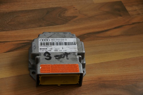 Airbagsteuergerät VW / Audi  8E0959655G