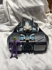 Spin Master 13” DC Comics Tech Defender Batmobile Transforming Blaster  Launcher