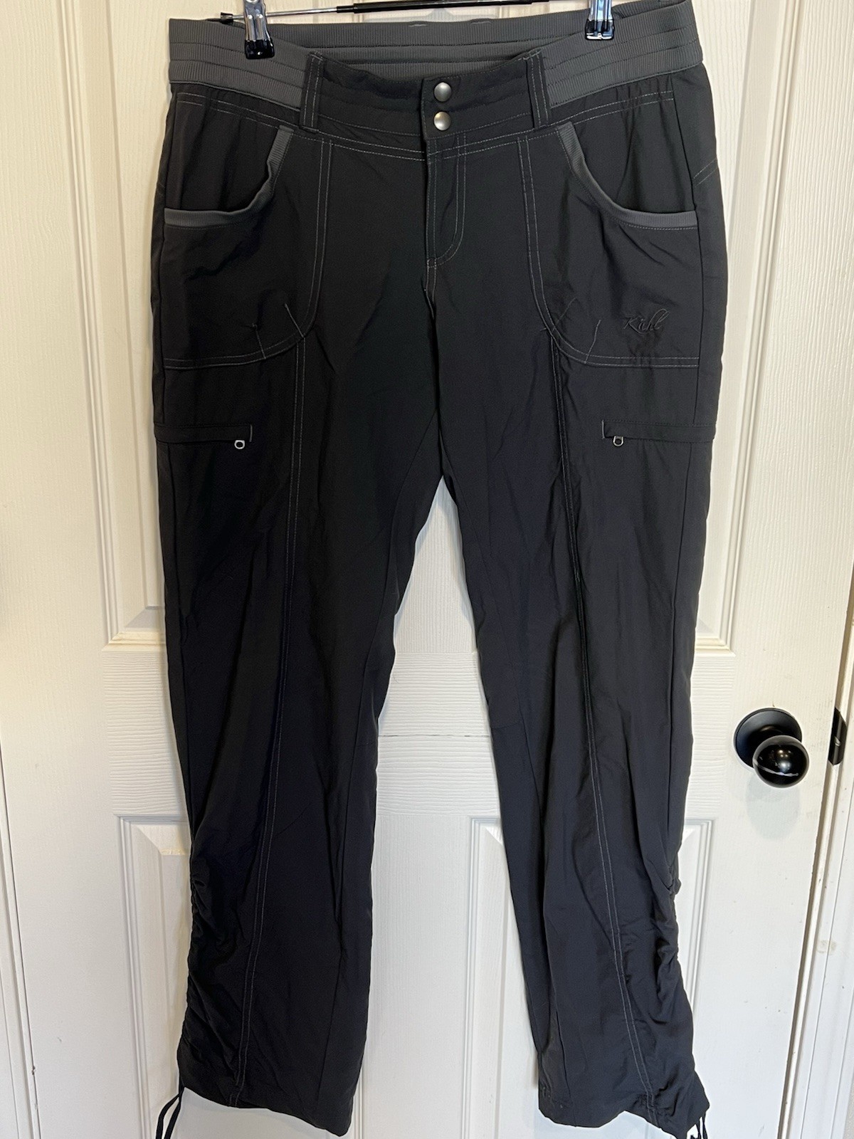 Kuhl Women's Gray Straight Leg Cargo Utility Pants Hiking Zip Pockets Size 10