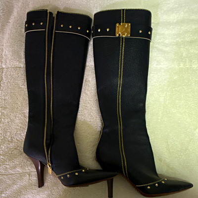 Louis Vuitton Women s Black Leather Knee High Full Zip Pointed Toe Stud Boots